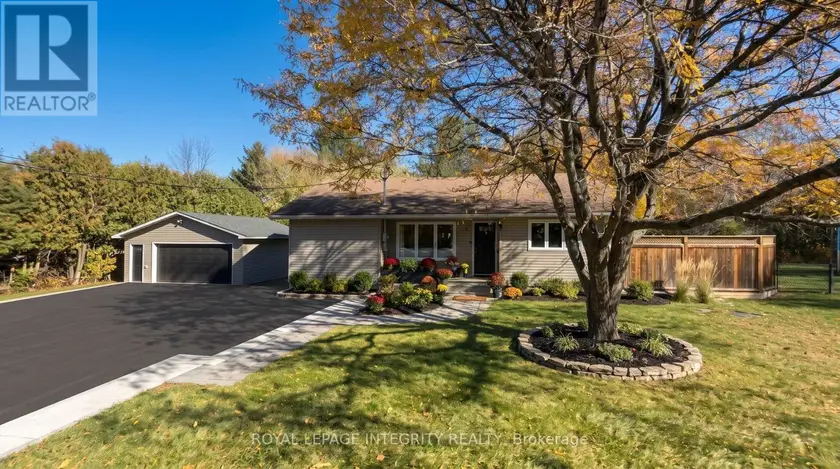 Detached at 1646 DUNROBIN ROAD, Ottawa
