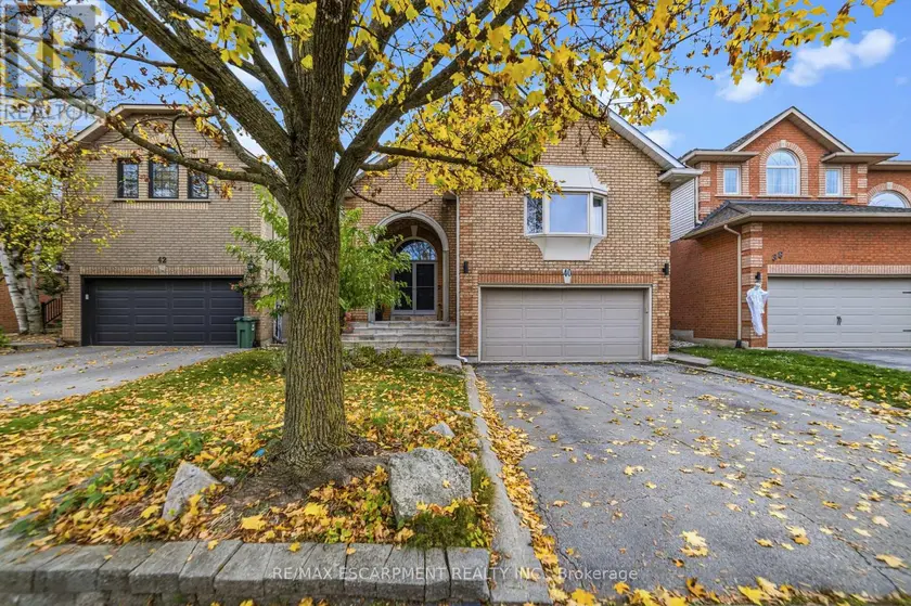 Detached at 40 BROOKHURST CRESCENT, Hamilton