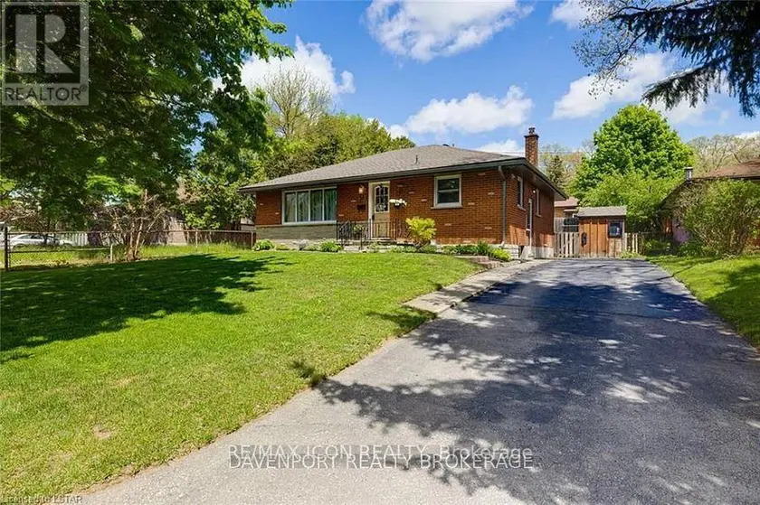 Detached at 58 MANITOULIN DRIVE, London