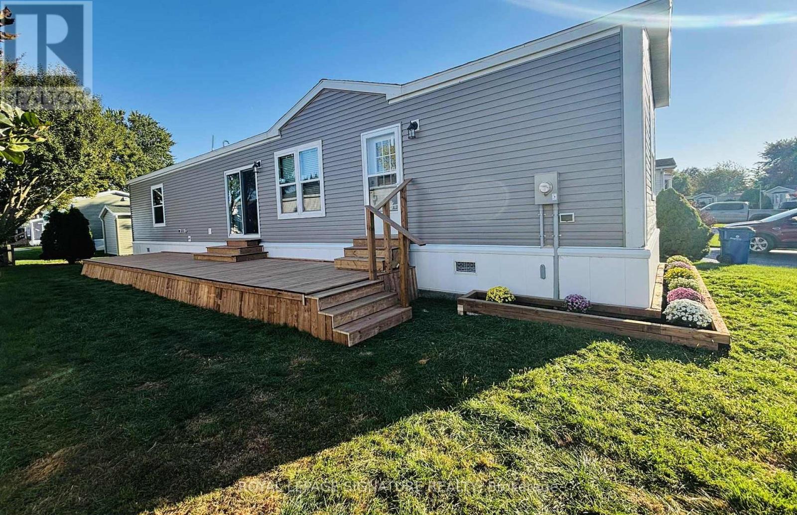 Detached at 142 REGENCY DRIVE, Chatham-Kent (Chatham)