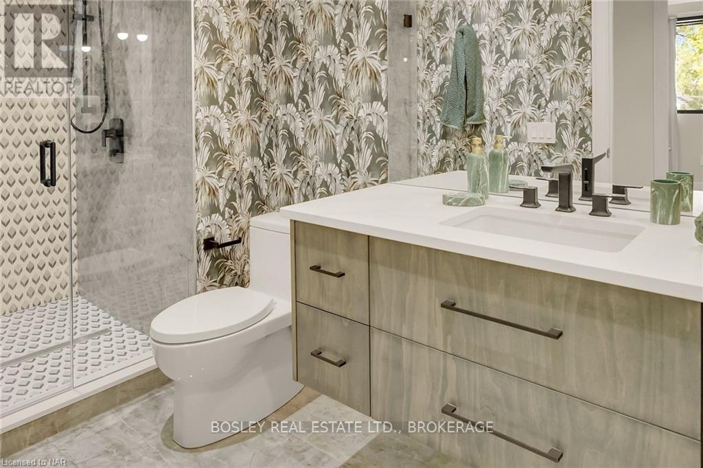 Apartment at 202 - 3823 TERRACE LANE, Fort Erie